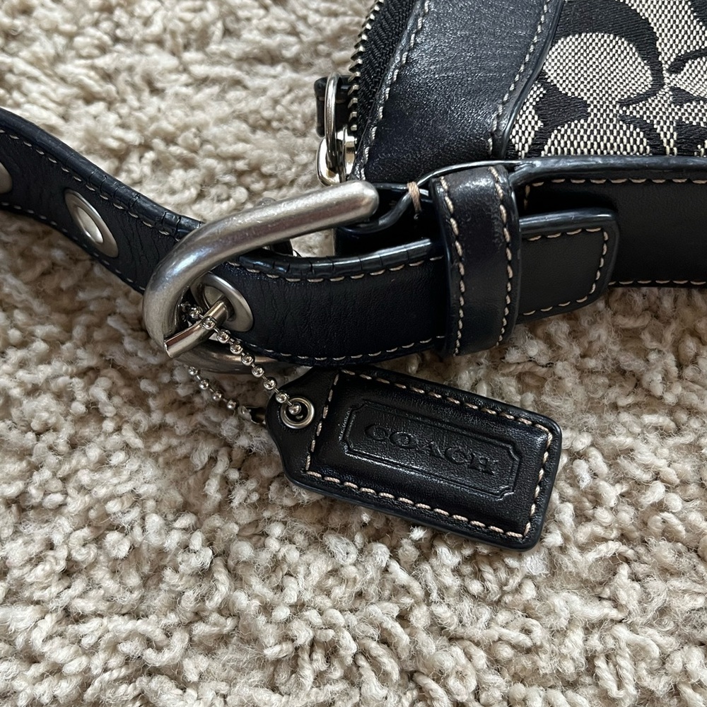 Coach Purse - Picture 3 of 6